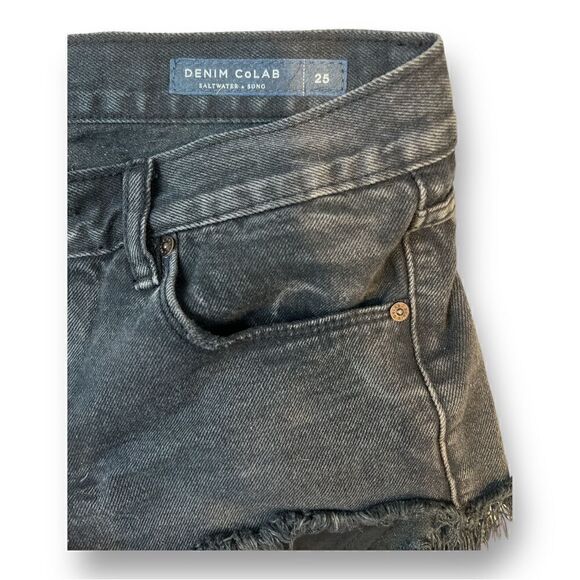 Denim Colman Saltwater & Song Black Distressed Jean Shorts Size 25 - Picture 3 of 5